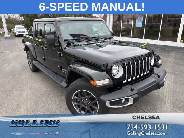 2022 Jeep Gladiator Overland's photo