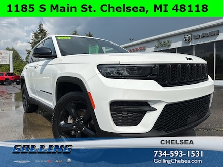 2023 Jeep Grand Cherokee Altitude SUV