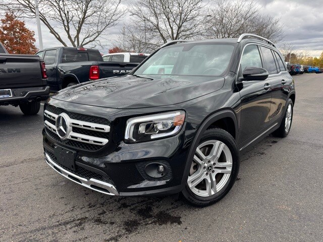 2023 Mercedes Benz GLB 250 4MATIC photo 3