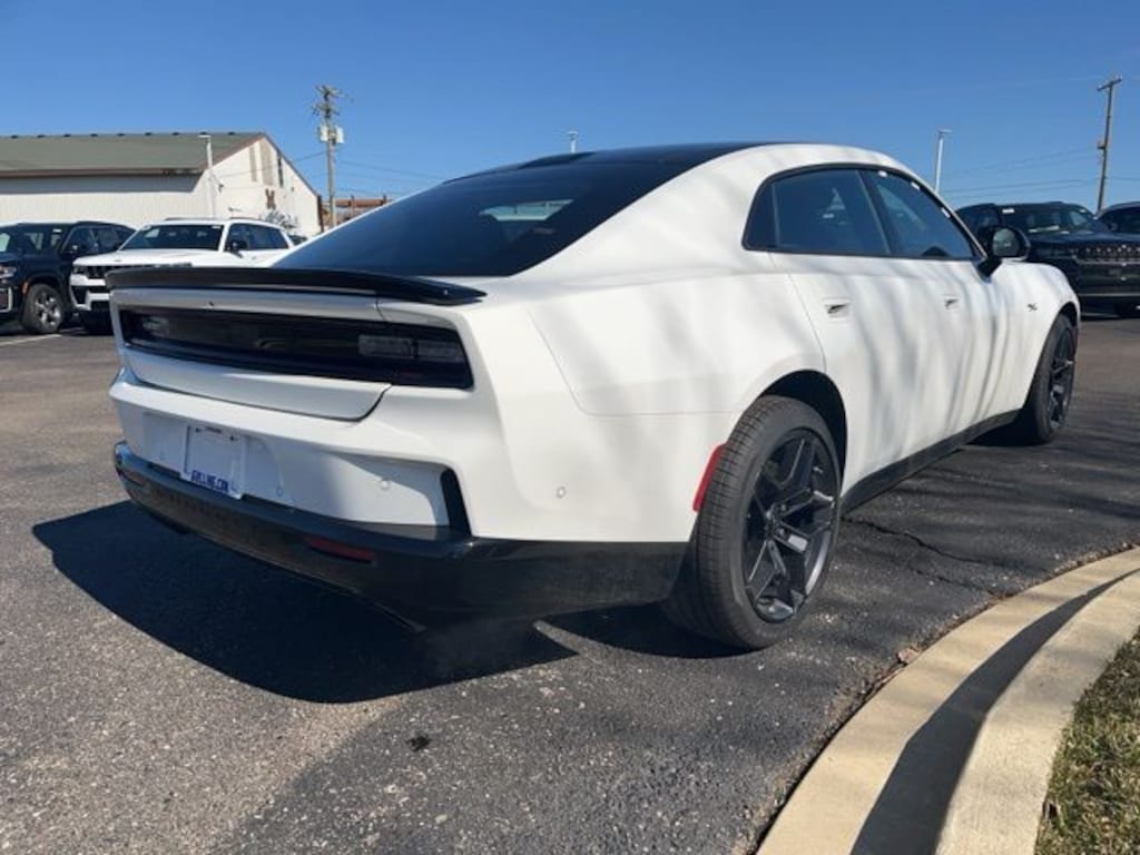 New 2026 Dodge Charger R/T PLUS 4-DOOR AWD Sedan