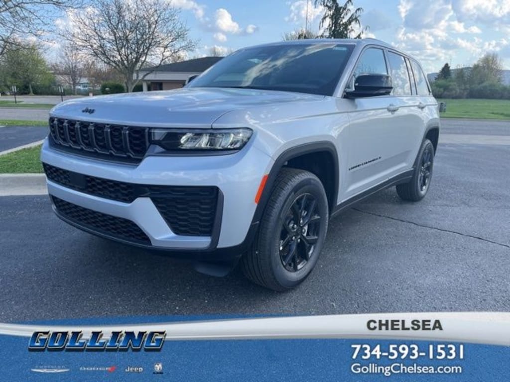 New 2026 Jeep Grand Cherokee LAREDO ALTITUDE 4X4 Sport Utility