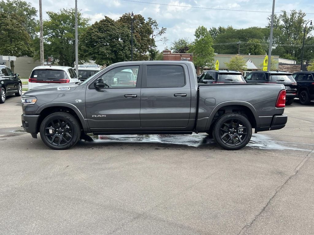 New 2026 Ram 1500 LARAMIE CREW CAB 4X4 5'7 BOX Pickup