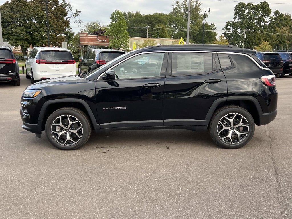 New 2026 Jeep Compass LIMITED 4X4 Sport Utility