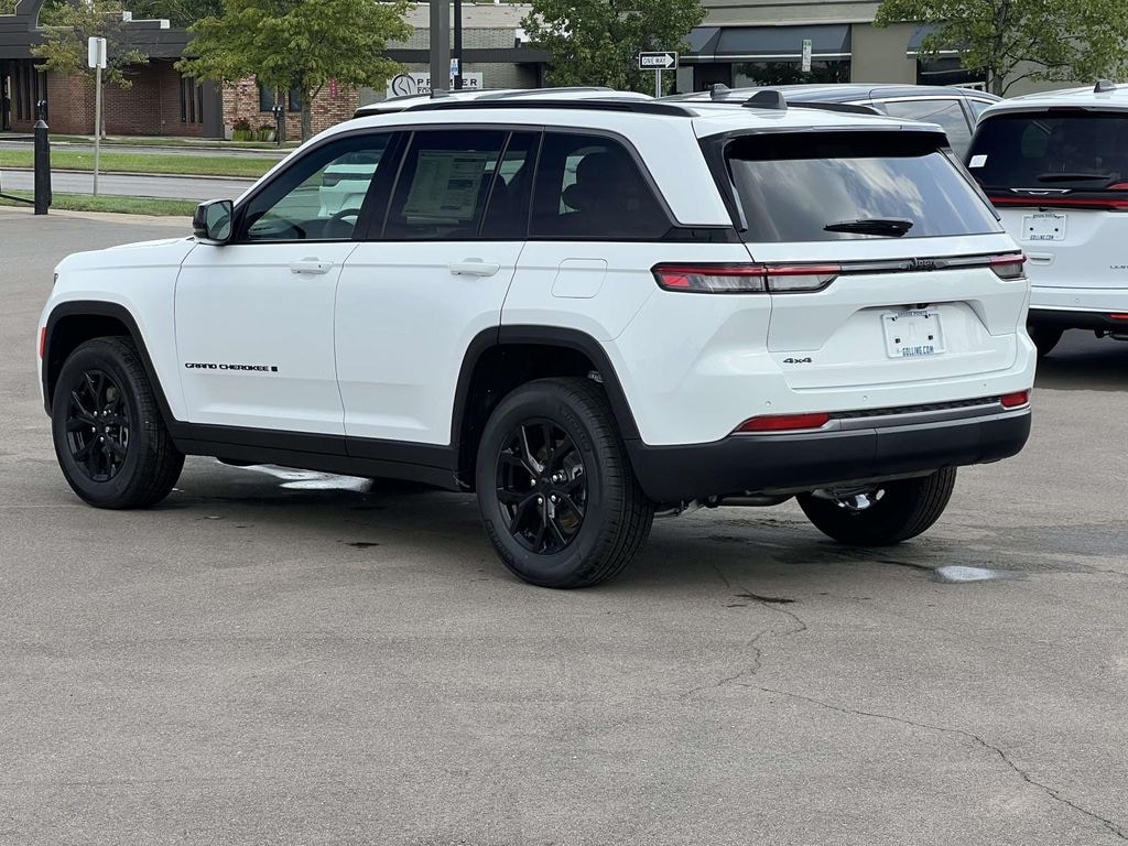 New 2026 Jeep Grand Cherokee LAREDO ALTITUDE 4X4 Sport Utility