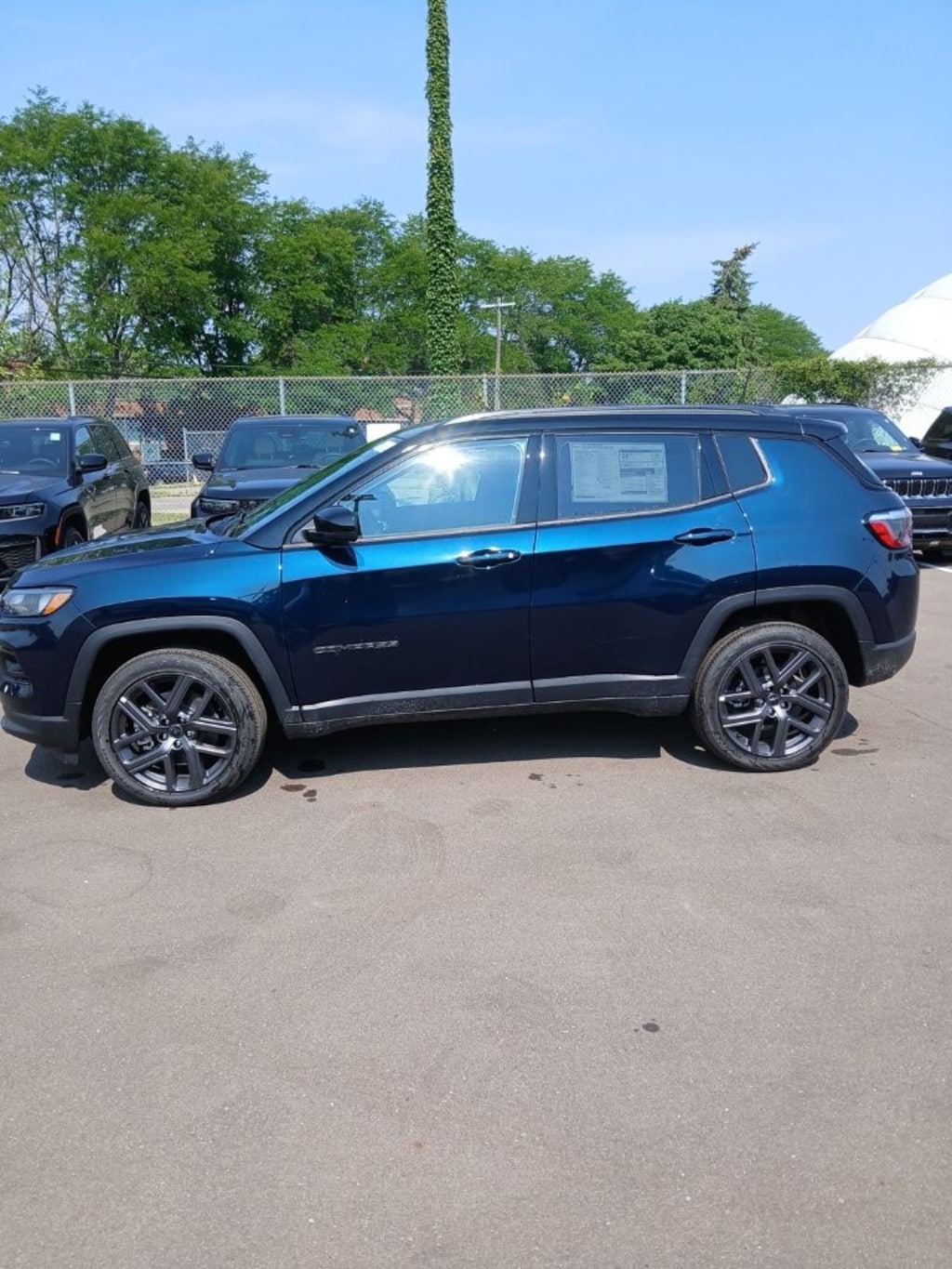 New 2026 Jeep Compass LIMITED ALTITUDE 4X4 Sport Utility