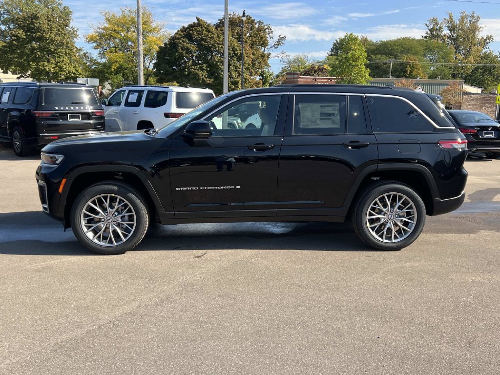 New 2027 Jeep Grand Cherokee LIMITED 4X4 Sport Utility