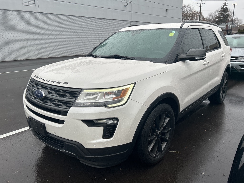 2019 Ford Explorer XLT's photo