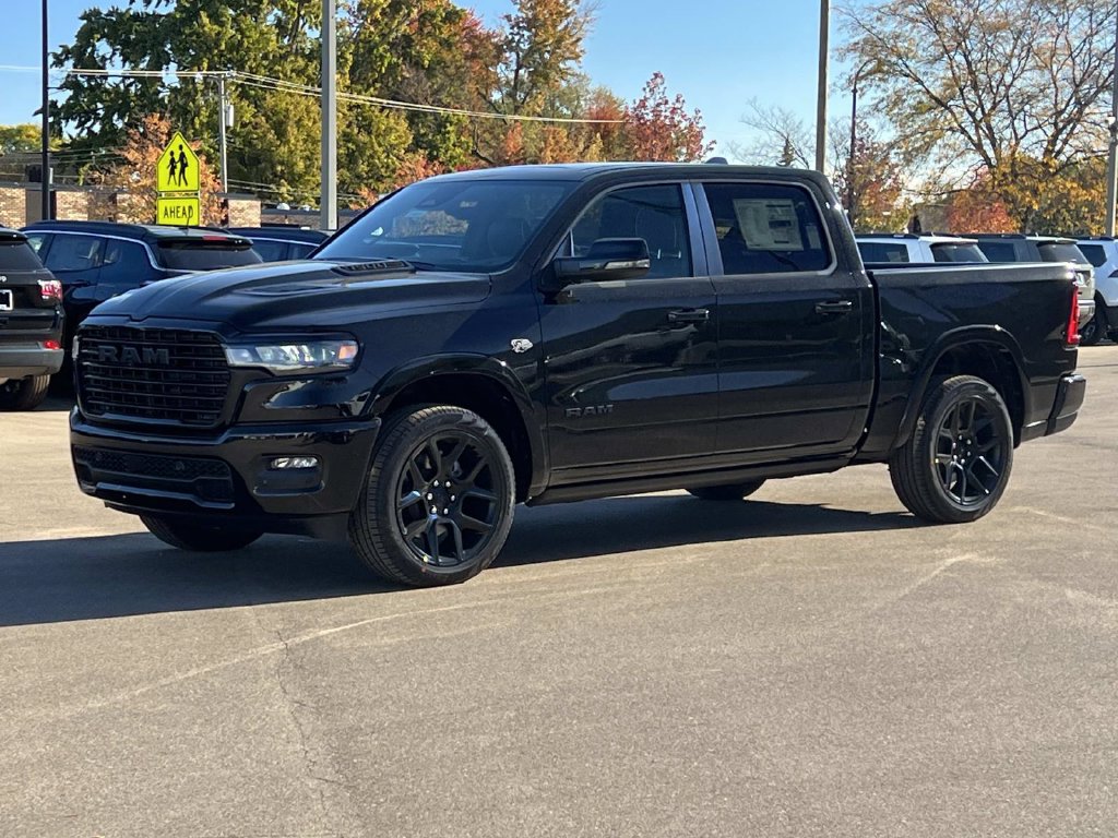 2027 Ram 1500 LARAMIE CREW CAB 4X4 5'7 BOX Pickup