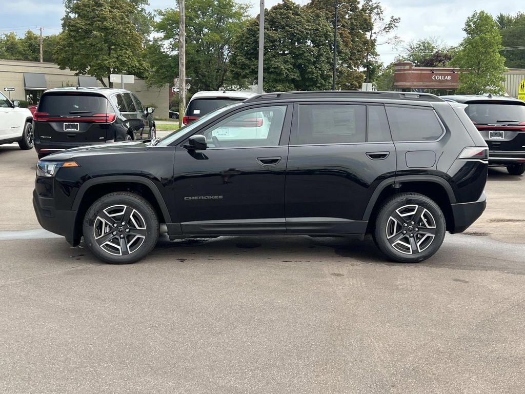 New 2026 Jeep Cherokee LAREDO 4X4 Sport Utility
