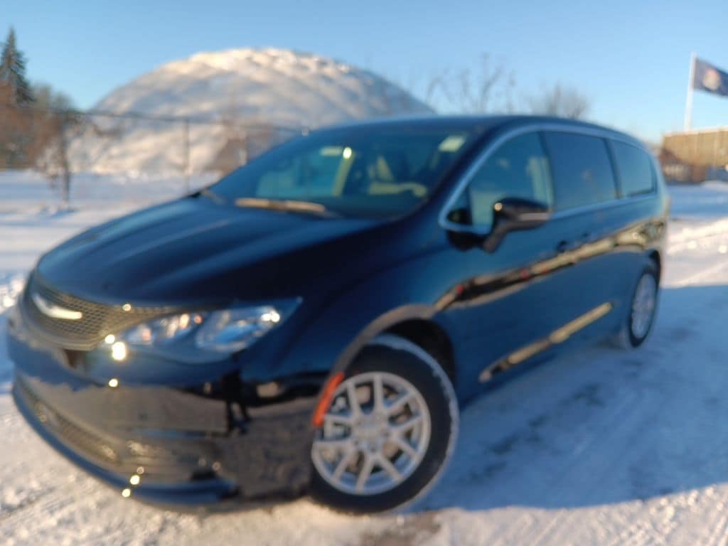 2026 Chrysler Voyager