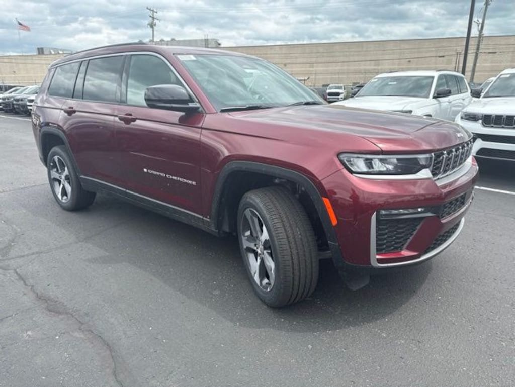 New 2026 Jeep Grand Cherokee L LIMITED 4X4 Sport Utility