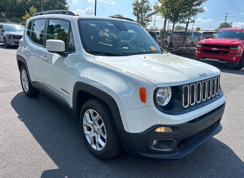 Used 2018 Jeep Renegade Latitude SUV