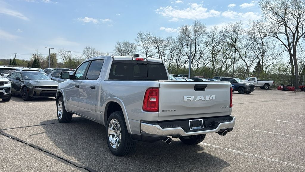 New 2026 Ram 1500 BIG HORN CREW CAB 4X4 5'7 BOX Pickup