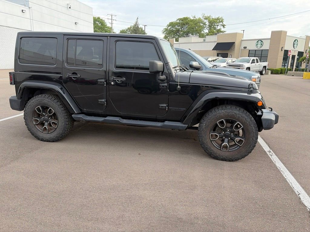 Used 2018 Jeep Wrangler JK Unlimited Sahara SUV
