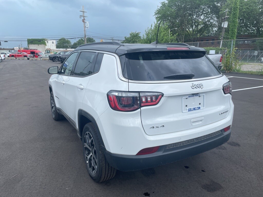 2025 Jeep Compass Limited photo 3