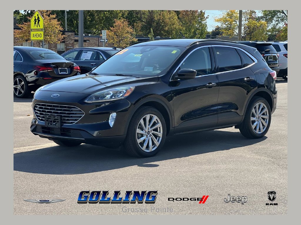 Used 2022 Ford Escape Titanium SUV