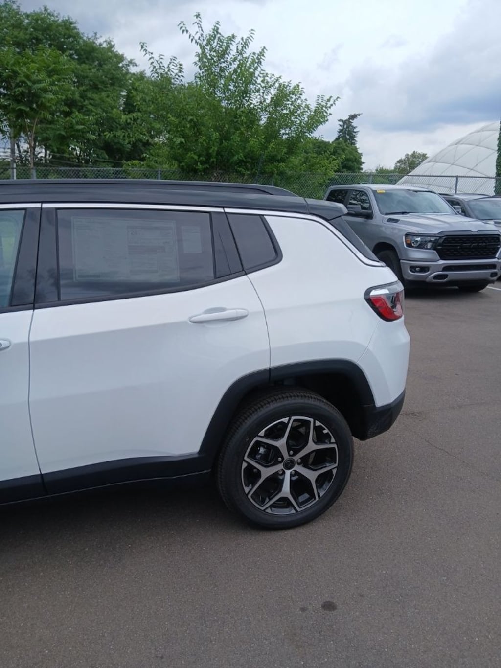 New 2026 Jeep Compass LIMITED 4X4 Sport Utility