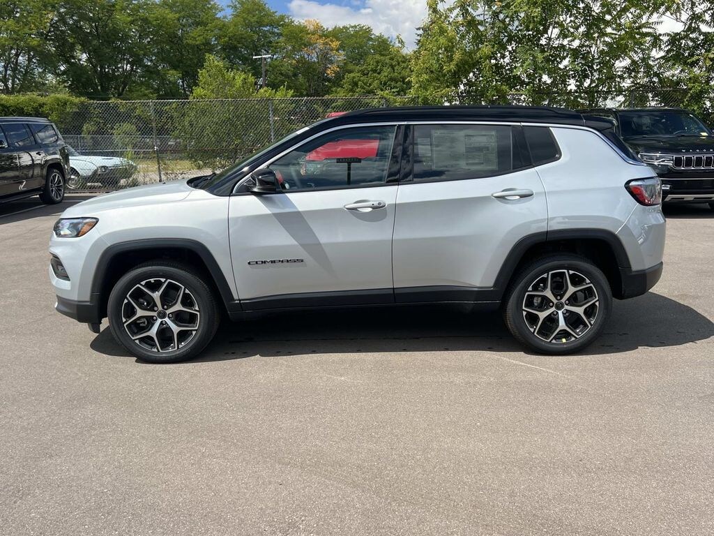 New 2026 Jeep Compass LIMITED 4X4 Sport Utility