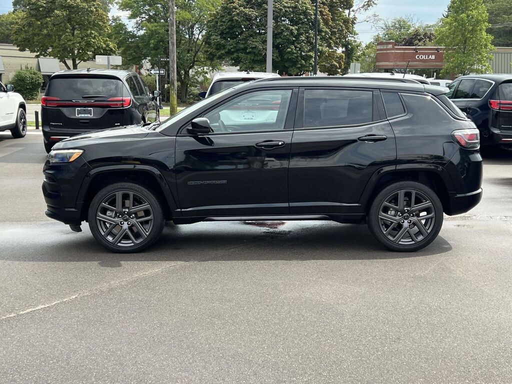 Certified 2025 Jeep Compass Limited SUV