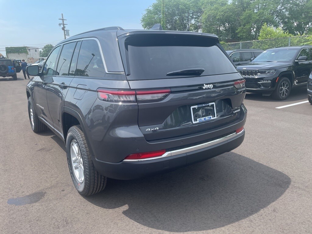 2025 Jeep Grand Cherokee Limited photo 4