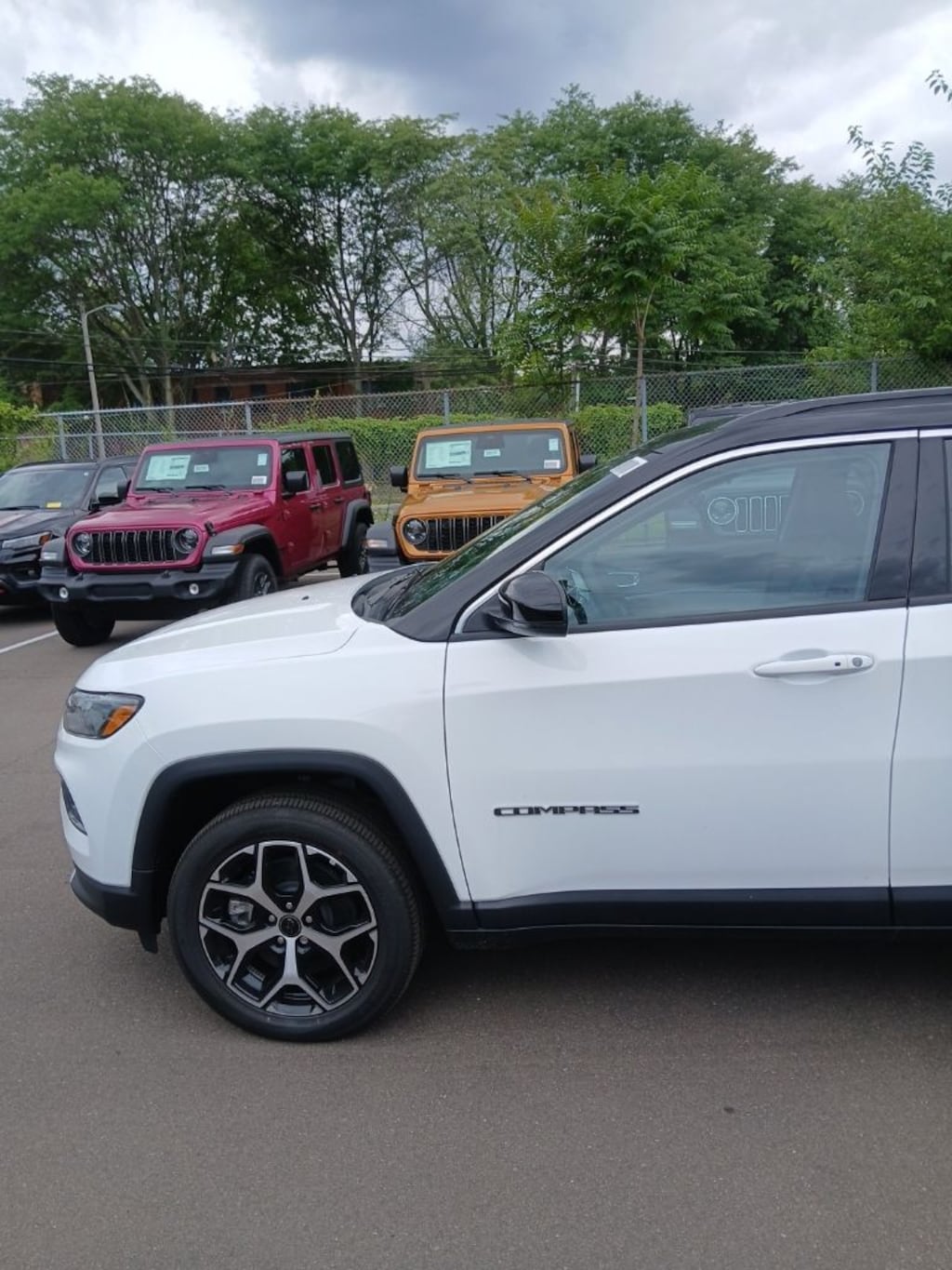 New 2026 Jeep Compass LIMITED 4X4 Sport Utility
