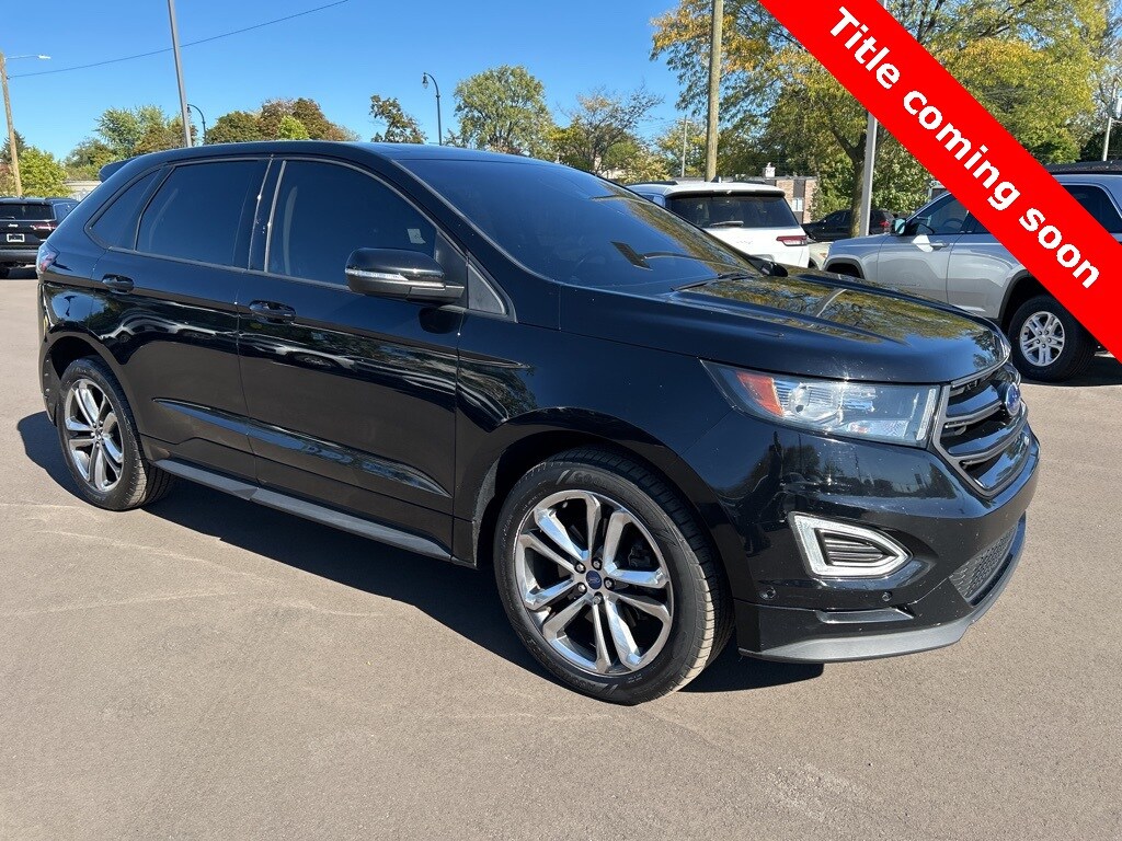 2017 Ford Edge Sport photo 3