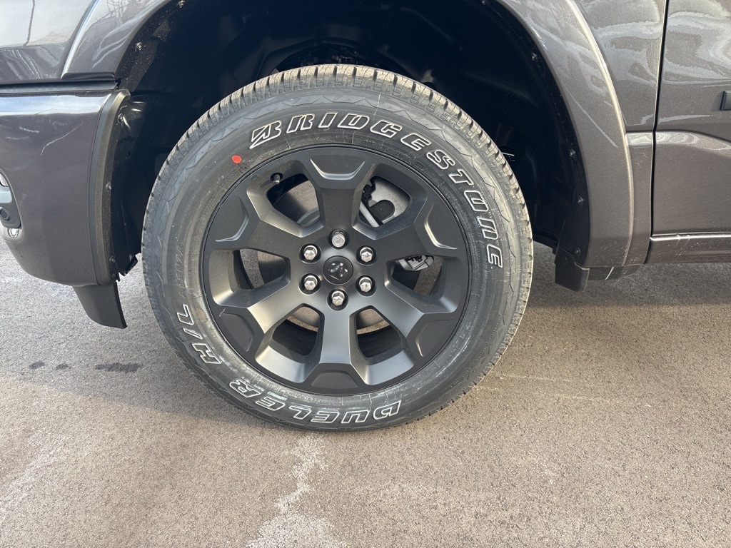 New 2026 Ram 1500 BIG HORN CREW CAB 4X4 5'7 BOX Pickup