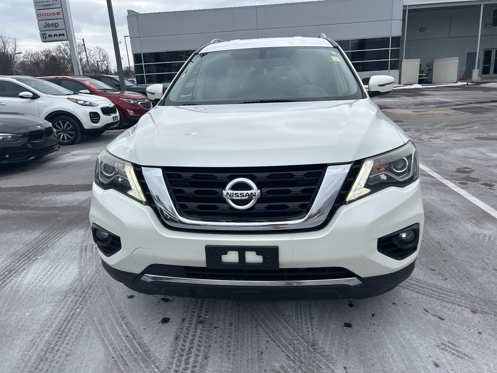 Used 2018 Nissan Pathfinder SV SUV