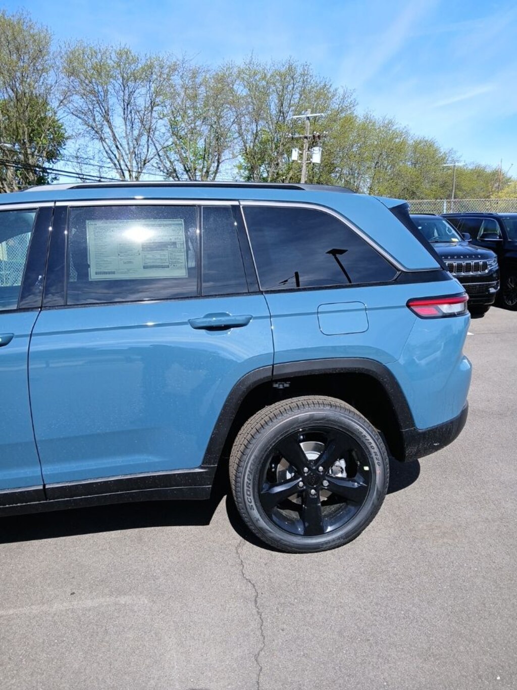 New 2026 Jeep Grand Cherokee LIMITED 4X4 Sport Utility