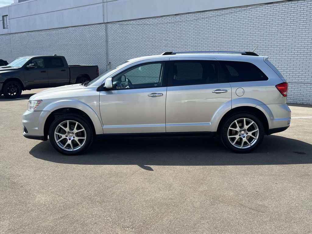 Used 2014 Dodge Journey Limited with VIN 3C4PDCDG1ET226862 for sale in Detroit, MI