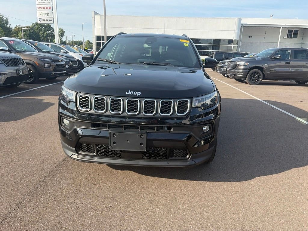 Certified 2024 Jeep Compass Latitude SUV