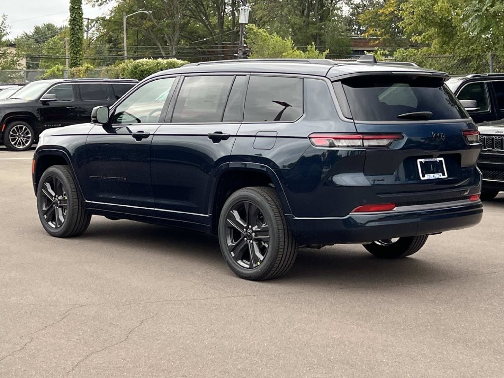 New 2027 Jeep Grand Cherokee L 3 Row LIMITED 4X4 Sport Utility
