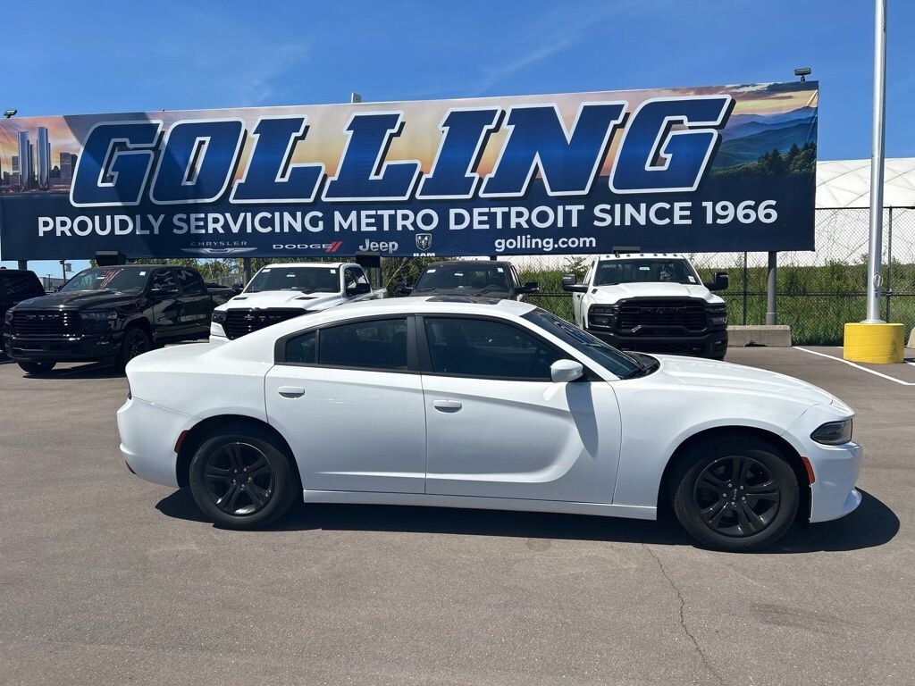 Used 2020 Dodge Charger SXT Sedan