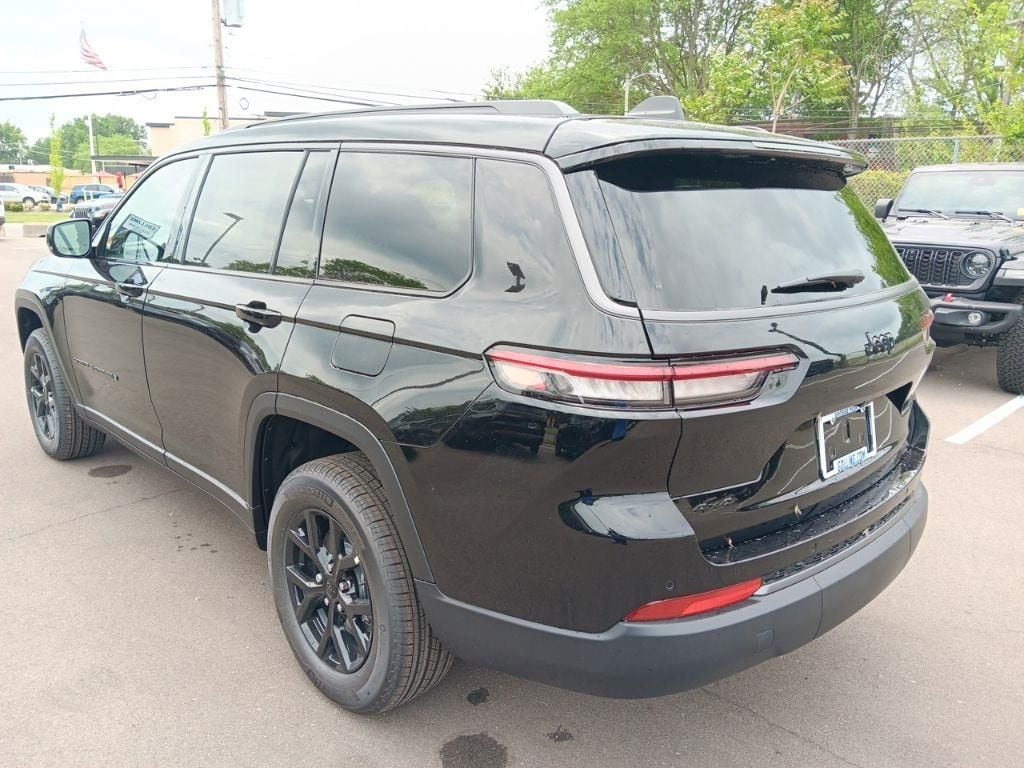 Used 2026 Jeep Grand Cherokee L Altitude SUV