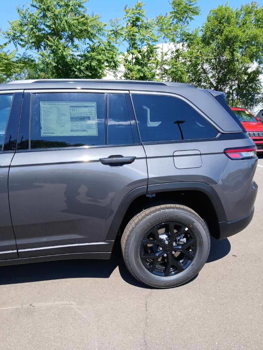 New 2026 Jeep Grand Cherokee LAREDO ALTITUDE 4X4 Sport Utility
