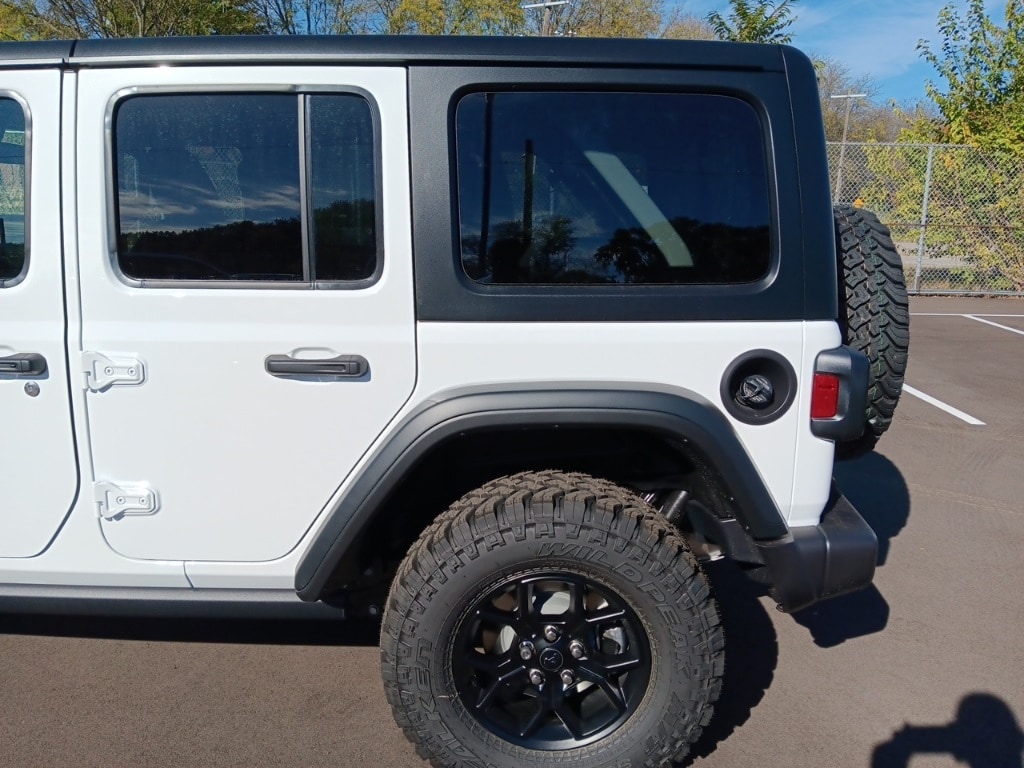 New 2026 Jeep Wrangler 4-DOOR WILLYS Sport Utility