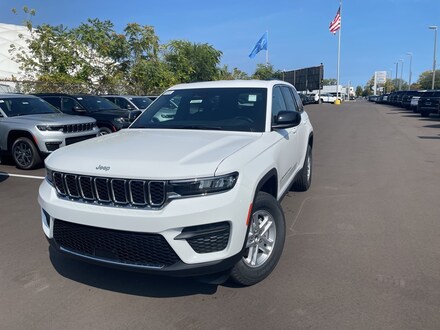 2025 Jeep Grand Cherokee LAREDO 4X4 Sport Utility