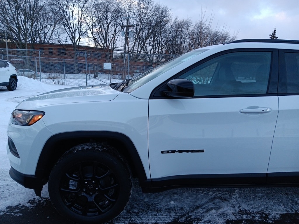 New 2026 Jeep Compass LATITUDE ALTITUDE 4X4 Sport Utility