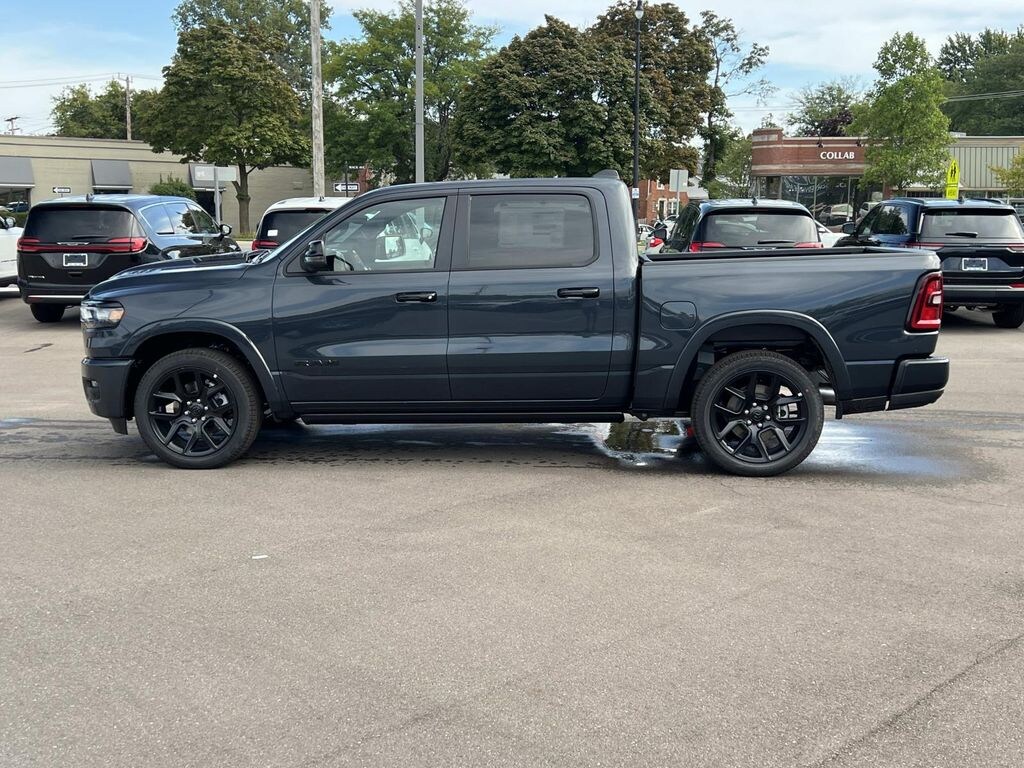 New 2027 Ram 1500 LARAMIE CREW CAB 4X4 5'7 BOX Pickup