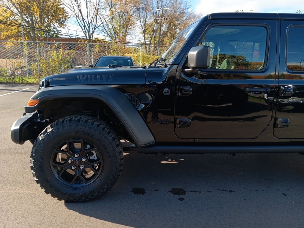 New 2026 Jeep Wrangler 4-DOOR WILLYS Sport Utility
