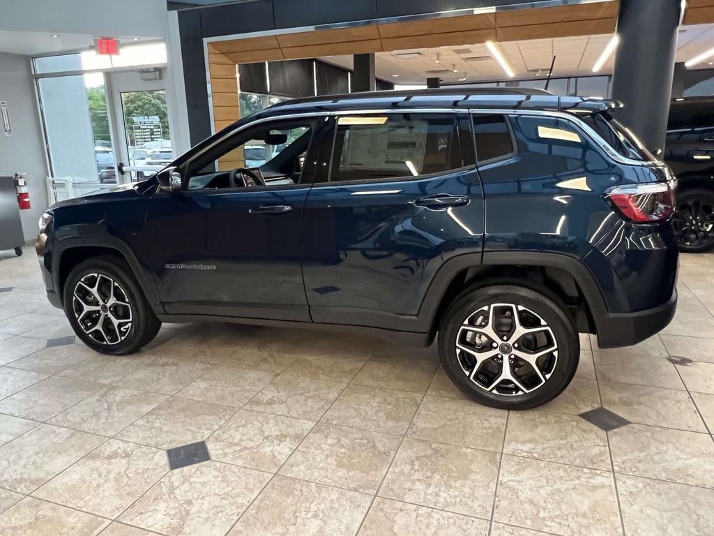 New 2026 Jeep Compass LIMITED 4X4 Sport Utility