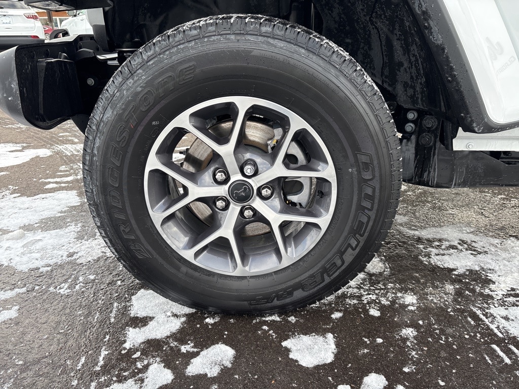 New 2026 Jeep Gladiator SPORT S 4X4 Pickup