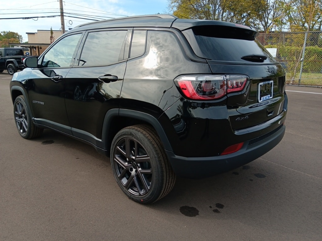 New 2026 Jeep Compass LIMITED ALTITUDE 4X4 Sport Utility