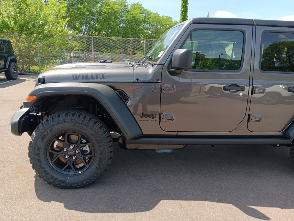 New 2026 Jeep Wrangler 4-DOOR WILLYS Sport Utility