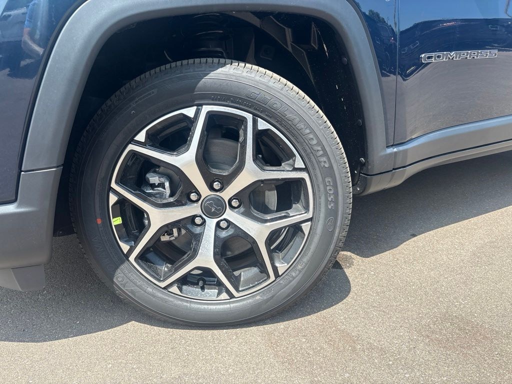 New 2026 Jeep Compass LIMITED 4X4 Sport Utility