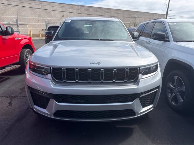 New 2026 Jeep Grand Cherokee