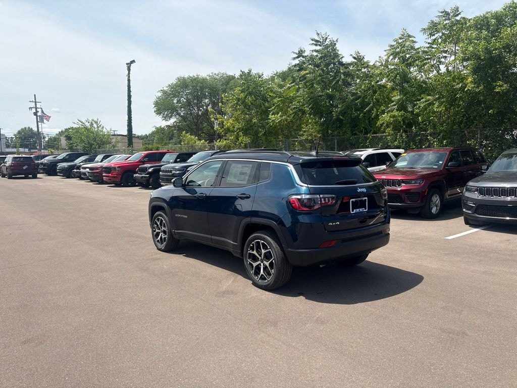 New 2026 Jeep Compass LIMITED 4X4 Sport Utility