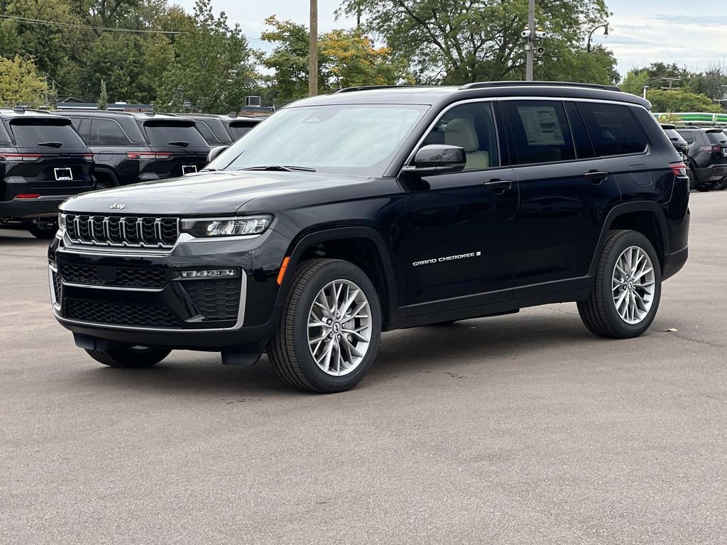 2027 Jeep Grand Cherokee L