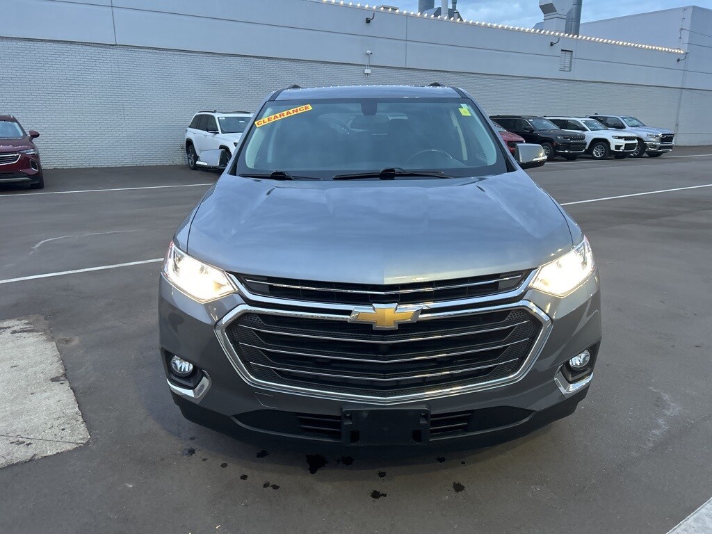 2019 Chevrolet Traverse Cloth photo 2