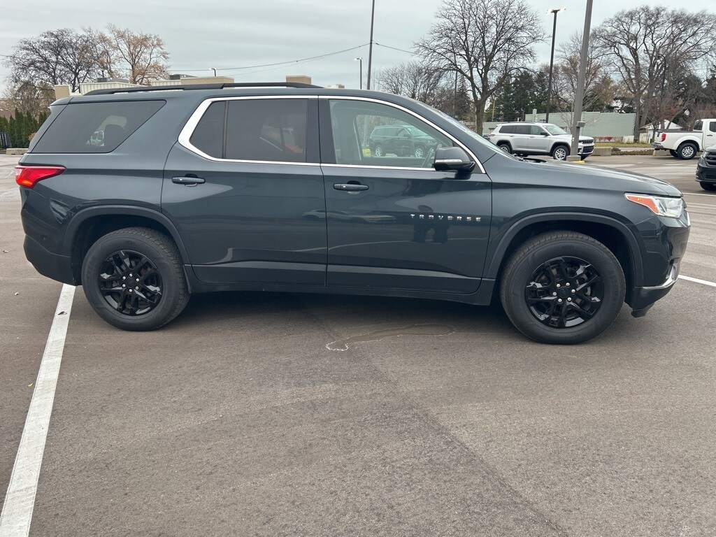 2019 Chevrolet Traverse Cloth 1LT photo 4